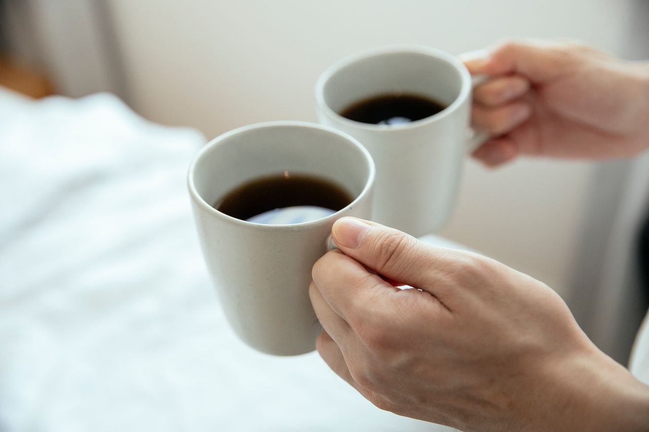 Hearth Mug in use