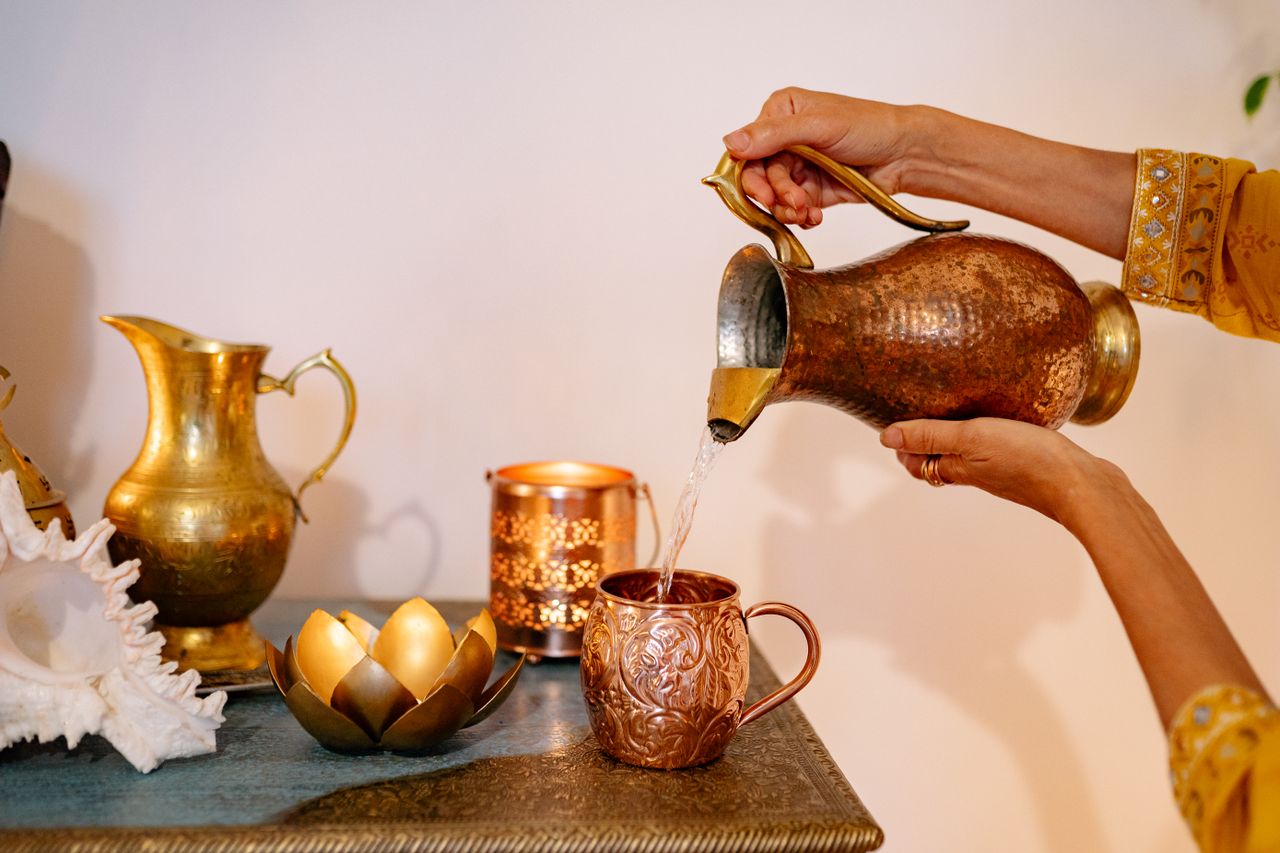 Fold Pitcher in use
